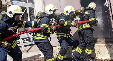 İzmir ve Manisa itfaiyeleri afetlere karşı güçlerini birleştirdi