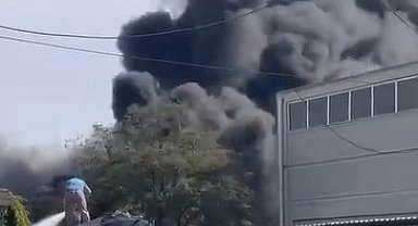 İzmir'de lastik tamircisinde yangın kontrol altında