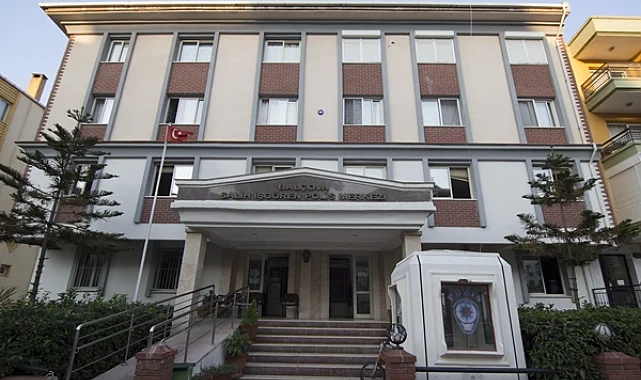 İzmir'de polis merkezine saldırı!