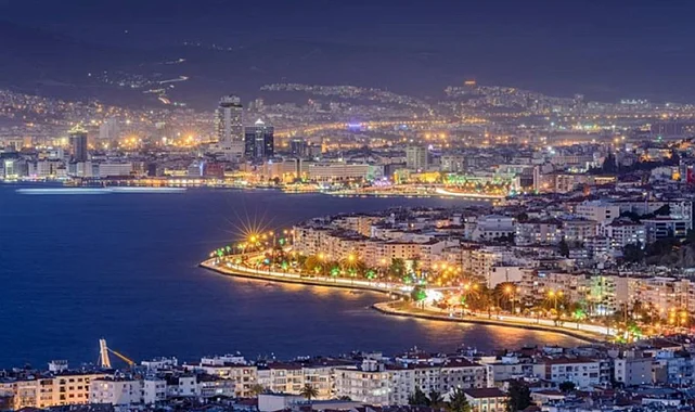 İzmir'de yabancı turist sayısı düştü! Egeli turizmciler 'stabil durumu kırmalıyız' dedi