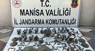 Jandarmadan kaçak kazı yapan 10 kişiye suçüstü