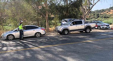 Jandarmadan Köşk'te yol kontrolü