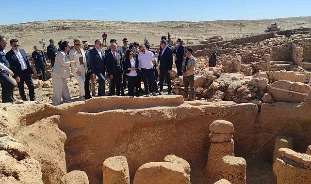 Japon Altes Prensesi Akiko Mikasa, Harbetsuvan ve Karahantepe'yi gezdi