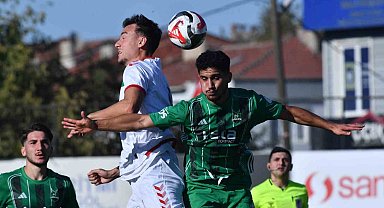 Kafkasspor evinde Yalova FK 77'ye 3-1 mağlup oldu