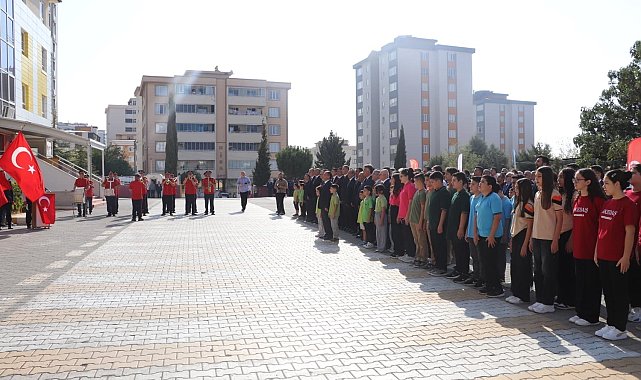 Kahramanmaraş'ta 291 bin öğrenci ders başı yaptı