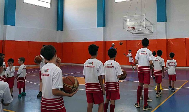 Kahramanmaraş'ta çocuklar sporla büyüyor