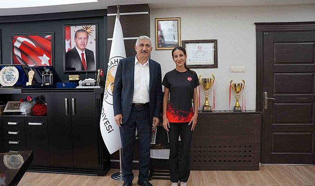 Kahta Belediye Başkanı Hallaç'tan spora tam destek