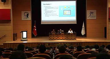 Karabük Üniversitesinde "Yapay Zekâ" söyleşisi Lise öğrencileriyle buluştu