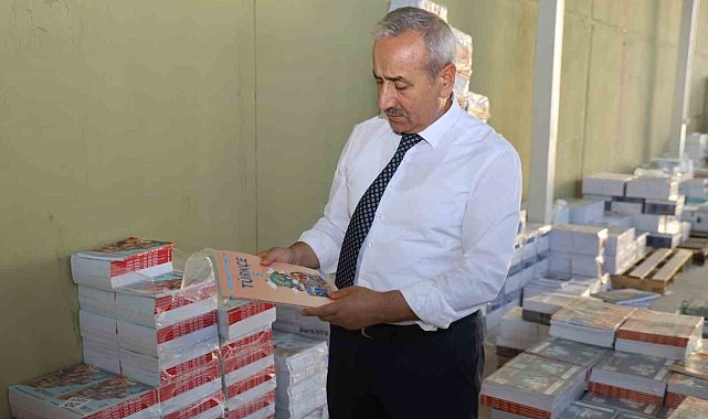 Karabük'te 272 bin ders kitabı dağıtılacak
