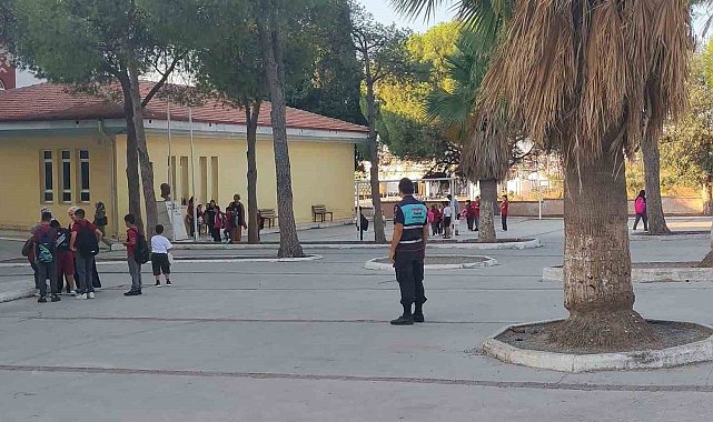 Karacasu'da okul çevrelerinde denetim gerçekleştirildi