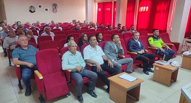 Karacasu'da okul servisi eğitimi