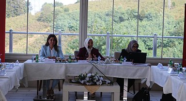 Karadeniz Bölgesi Kadın Hizmetleri Bölgesel İstişare Toplantısı Trabzon'da gerçekleştirildi
