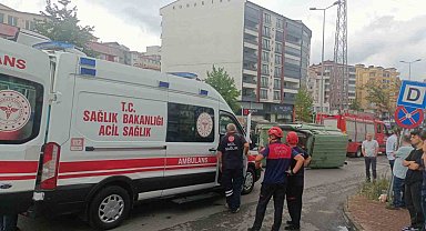 Karadeniz Ereğli'de kontrolden çıkan araç devrildi
