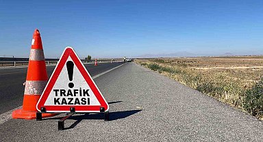 Karaman'da bariyerlere çarpan otomobildeki 3 kişilik aile ölümden döndü