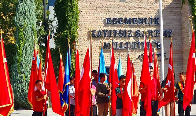 Karapınar'da İlköğretim Haftası kutlandı