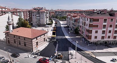 Karatay Belediyesi Karakayış Caddesi'nde sıcak asfalt çalışmalarını tamamladı