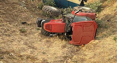 Karayazı'da traktör devrildi