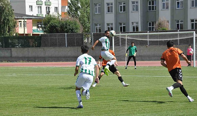 Kars 36 Spor: 1 Murgul Belediye Spor: 3