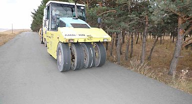 Kars'ta köy yolları beton asfalt oluyor