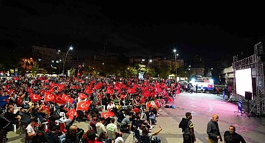 Kartallıların kalbi "12 Dev Adam"la birlikte attı