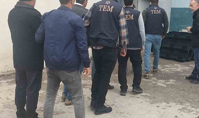 Kastamonu merkezli 4 ilde FETÖ operasyonu: 8 hükümlü yakalandı