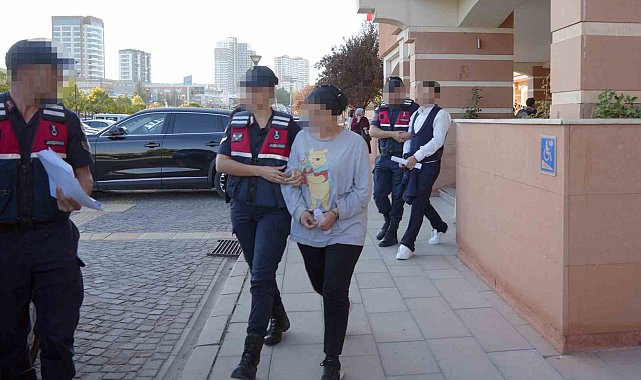 Kastamonu'da 848 gram metamfetaminle yakalanan 2 şüpheli tutuklandı