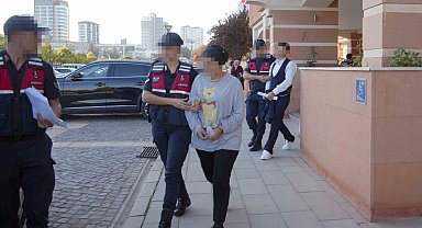 Kastamonu'da 848 gram metamfetaminle yakalanan 2 şüpheli tutuklandı