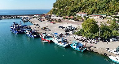 Kastamonu'da bin 190 balıkçı, "Vira Bismillah" dedi