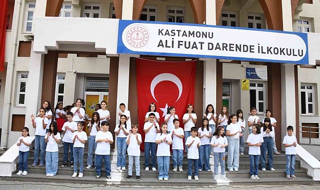 Kastamonu'da ilk ders zili çaldı