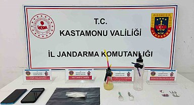 Kastamonu'da uyuşturucu operasyonu: 2 gözaltı