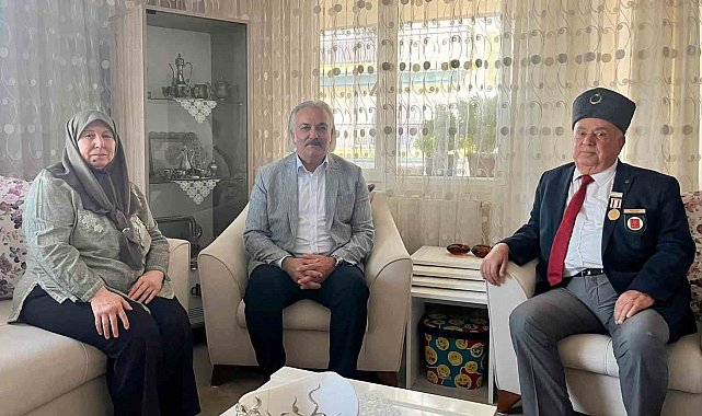 Kaymakam Akça gazileri yalnız bırakmadı