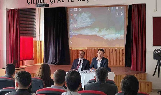 Kaymakam Aytürk, öğretmenlerle biraraya geldi