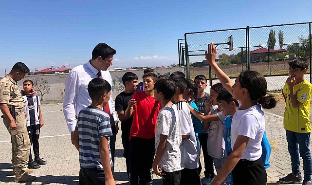 Kaymakam Erdoğan'dan Bulakbaşı Ortaokulu'na ziyaret
