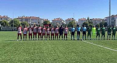 Kayseri Süper Amatör Küme: Kayseri Şekerspor: 2 - Özvatanspor:2