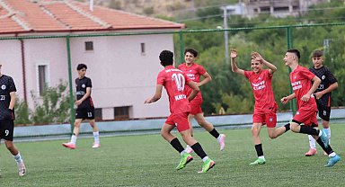 Kayseri U16 Ligi: Zeki Akpalarspor: 2 - Hacılar Erciyesspor: 2