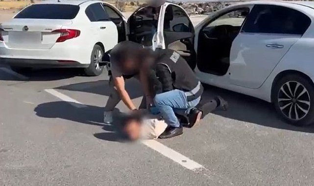 Kayseri'de ruhsatsız silah operasyonu