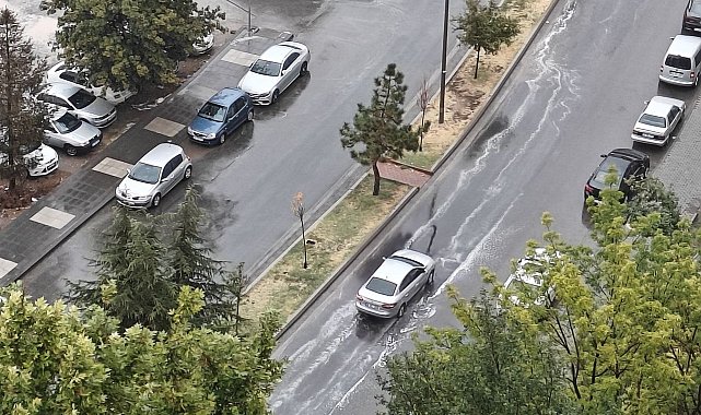 Kayseri'de sağanak yağış etkili oldu