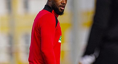 Kayserispor 17 futbolcu gönderdi