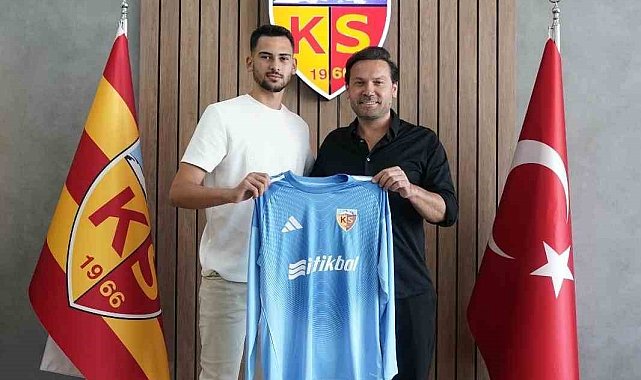 Kayserispor Deniz Dönmezer ile 3 yıllık sözleşme imzaladı