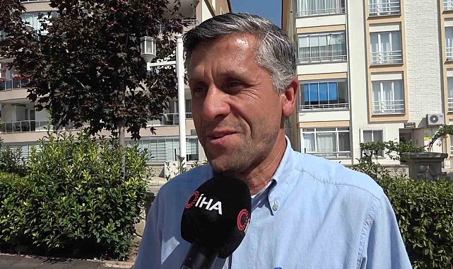 Kedi ve farenin dostluğu kamerada: Fare kaçmıyor, kedi kovalamıyor