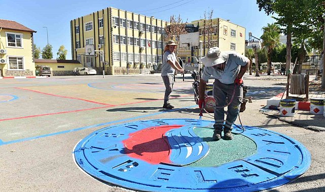Kepez Belediyesi'nden okullara bakım, onarım ve temizlik desteği
