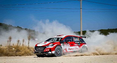 Kerem Kazaz şampiyona liderliğine devam ediyor