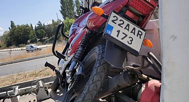 Keşan'da devrilen motosikletin sürücüsü yaralandı