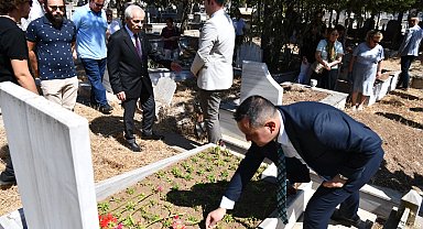Keşan'da merhum yerel yöneticiler mezarları başında anıldı