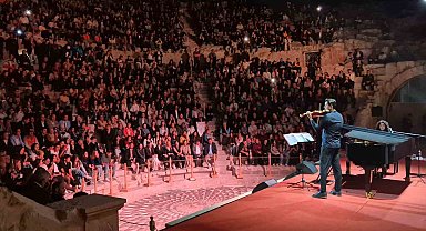 Kibyra Antik Kenti'nde Anjelika Akbar'ın piyano resitali