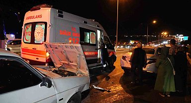 Kırıkkale'de zincirleme kaza: 3 yaralı