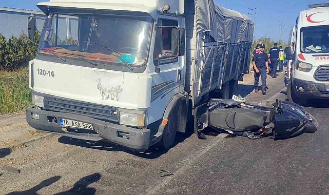 Kırmızı ışıkta feci kaza: 1 ölü, 1 yaralı