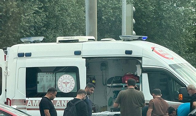 Kırmızı ışıkta geçtiği ileri sürülen motosiklet başka bir motosikletle çarpıştı: 1 yaralı
