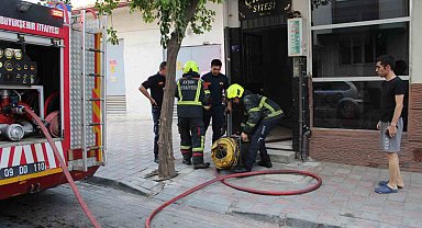 Kızartma yağından çıkan yangın paniğe neden oldu