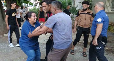 Kızını alevlerin arasından çıkardı, evi gözlerinin önünde küle döndü